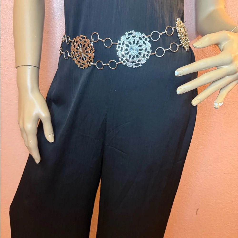 Windsor Silver Snowflake Medallion Chain Belt Western Statement Waist Belt NWT - Picture 4 of 7